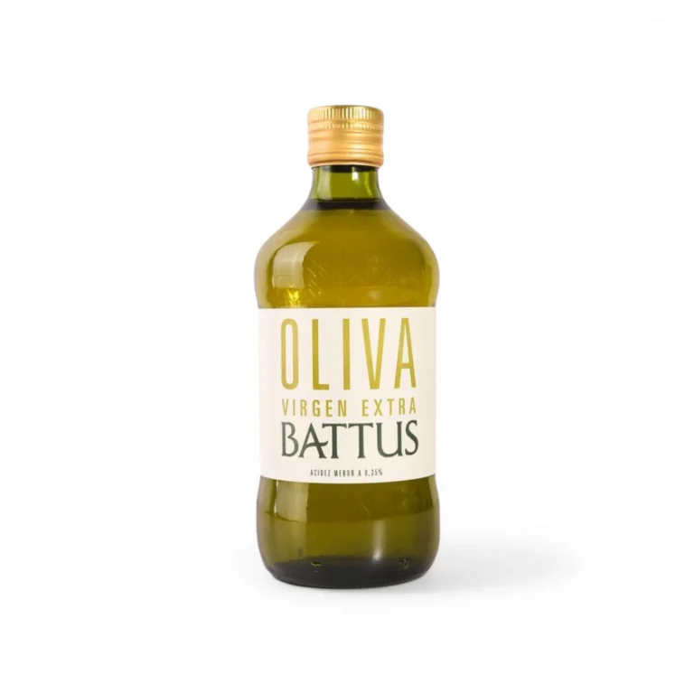 Aceite de oliva extra virgen Battus 500 ml botella vidrio fondo blanco