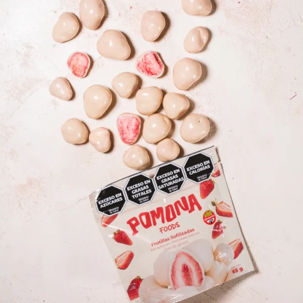 Frutillas liofilizadas bañadas en chocolate blanco x 65 g - Pomona